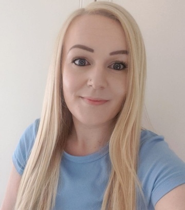 Counsellor & Psychotherapist, MBACP - Leek - Vanessa 